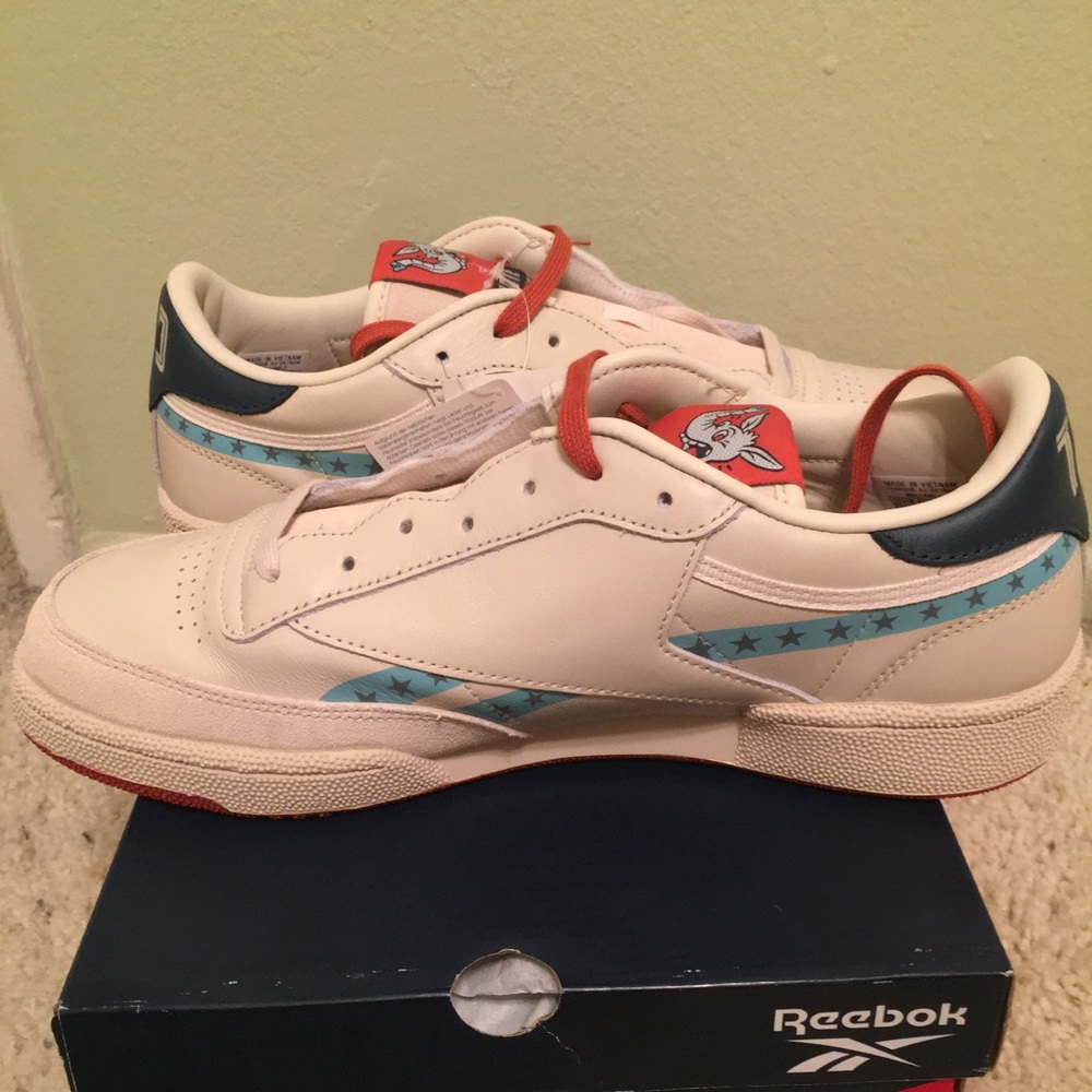 Exclusive New Reebok VOTE Club C! - Picture 2 of 6